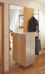 Reale Ansicht des Schuhschrankes